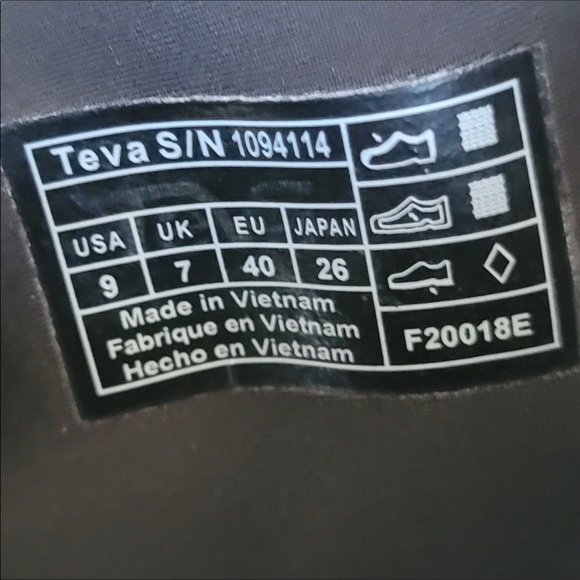 Teva Indio Jewel Black Platform Sandals - Picture 4 of 9